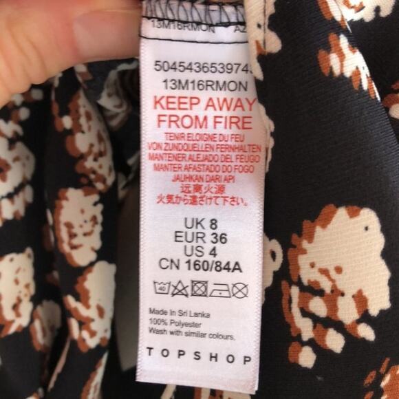 Topshop Long Sleeve Button Down Black Brown Tan Spot Blouse Size 4 - Picture 7 of 9